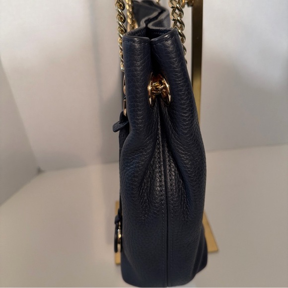 Michael Kors Navy Blue Leather Shoulder Bag w Gold Chain/Straps crossbody - Picture 5 of 13